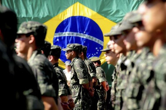 Militares