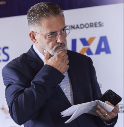Mauro Camargo