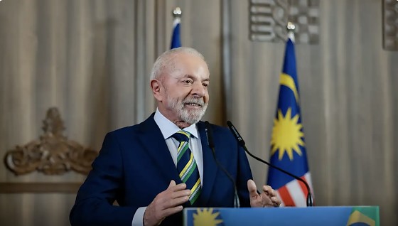 Lula, na Malásia