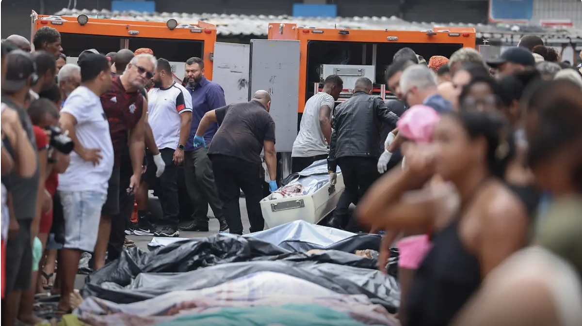 Mais de 60 corpos foram encontrados no Complexo da Penha, no Rio