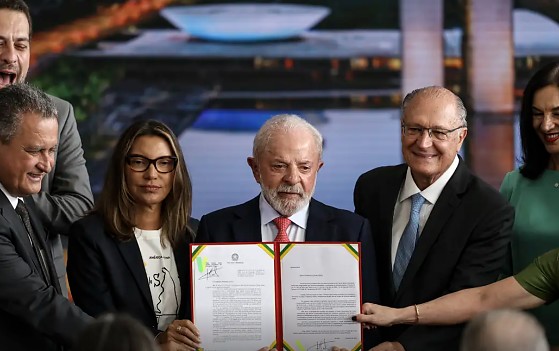 Lula veta PL da Dosimetria